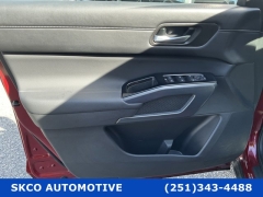 Used 2024  Nissan Pathfinder SL 2WD at SKCO Automotive near Mobile&comma; AL