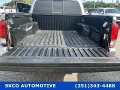 Used 2022  Toyota Tacoma 2WD SR5 Double Cab 5ft Bed I4 AT at SKCO Automotive near Mobile&comma; AL