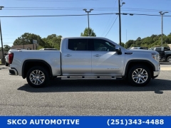 Used 2020  GMC Sierra 1500 4WD Crew Cab SLT at SKCO Automotive near Mobile&comma; AL