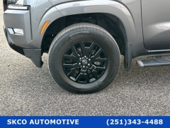 Used 2023  Nissan Frontier Crew Cab 4x4 SV Auto &ast;Ltd Avail&ast; at SKCO Automotive near Mobile&comma; AL