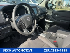 Used 2022  Nissan Frontier Crew Cab 4x4 SV Auto at SKCO Automotive near Mobile&comma; AL