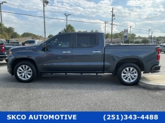 Used 2021  Chevrolet Silverado 1500 2WD Crew Cab 147" Custom at SKCO Automotive near Mobile&comma; AL