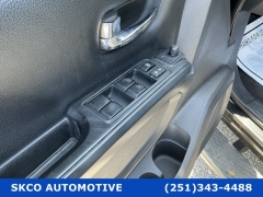 Used 2019  Nissan Titan 4WD Crew Cab SV at SKCO Automotive near Mobile&comma; AL