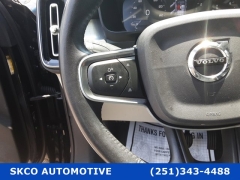 Used 2020  Volvo XC40 4d SUV AWD T5 Momentum at SKCO Automotive near Mobile&comma; AL