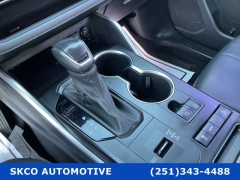 Used 2021  Toyota Highlander XLE FWD at SKCO Automotive near Mobile&comma; AL