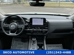 Used 2023  Nissan Pathfinder SL 4WD at SKCO Automotive near Mobile&comma; AL