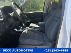 Used 2023  Nissan Frontier Crew Cab 4x4 SV Auto at SKCO Automotive near Mobile&comma; AL