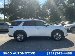 Used 2023  Nissan Pathfinder SL 2WD at SKCO Automotive near Mobile&comma; AL