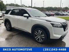 Used 2025  Nissan Pathfinder Platinum 2WD at SKCO Automotive near Mobile&comma; AL