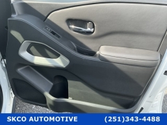Used 2024  Nissan Frontier Crew Cab 4x4 SV at SKCO Automotive near Mobile&comma; AL