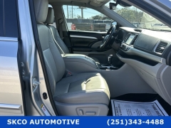 Used 2018  Toyota Highlander 4d SUV AWD XLE at SKCO Automotive near Mobile&comma; AL