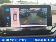Used 2025  Volkswagen Atlas 2&period;0T SE w&sol;Technology FWD at SKCO Automotive near Mobile&comma; AL