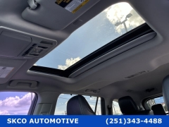 Used 2021  Toyota Highlander XLE FWD at SKCO Automotive near Mobile&comma; AL