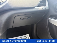 Used 2018  Jeep Cherokee 4d SUV 4WD Latitude Plus I4 at SKCO Automotive near Mobile&comma; AL