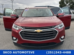 Used 2021  Chevrolet Traverse FWD 4dr LT Cloth w&sol;1LT at SKCO Automotive near Mobile&comma; AL