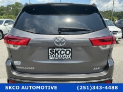 Used 2019  Toyota Highlander 4d SUV FWD XLE at SKCO Automotive near Mobile&comma; AL