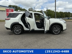 Used 2023  Nissan Pathfinder SL 4WD at SKCO Automotive near Mobile&comma; AL