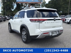 Used 2023  Nissan Pathfinder SL 2WD at SKCO Automotive near Mobile&comma; AL