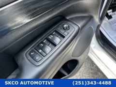 Used 2020 Jeep Grand Cherokee 4d SUV 2WD Laredo Altitude at SKCO Automotive near Mobile, AL