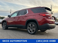 Used 2021  Chevrolet Traverse FWD 4dr LT Cloth w&sol;1LT at SKCO Automotive near Mobile&comma; AL