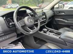 Used 2023  Nissan Pathfinder SL 2WD at SKCO Automotive near Mobile&comma; AL