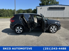 Used 2020 Volvo XC40 4d SUV AWD T5 Momentum at SKCO Automotive near Mobile, AL