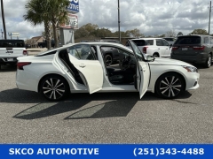 Used 2019  Nissan Altima 4d Sedan FWD 2&period;5L SR at SKCO Automotive near Mobile&comma; AL