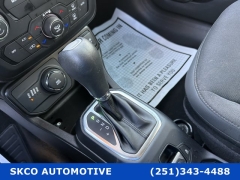 Used 2023  Jeep Renegade Altitude 4x4 at SKCO Automotive near Mobile&comma; AL