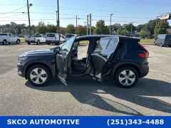 Used 2020 Volvo XC40 4d SUV AWD T5 Momentum at SKCO Automotive near Mobile, AL