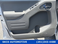 Used 2019  Nissan Frontier 4WD Crew Cab SV Auto at SKCO Automotive near Mobile&comma; AL