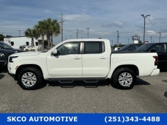 Used 2024  Nissan Frontier Crew Cab 4x4 SV at SKCO Automotive near Mobile&comma; AL