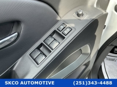 Used 2024  Nissan Frontier Crew Cab 4x2 SV at SKCO Automotive near Mobile&comma; AL