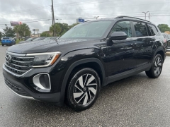  2025 Volkswagen Atlas 2&period;0T SE w&sol;Technology FWD at SKCO Automotive near Mobile&comma; AL