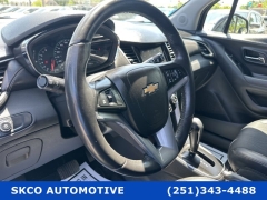 Used 2022  Chevrolet Trax FWD 4dr LT at SKCO Automotive near Mobile&comma; AL
