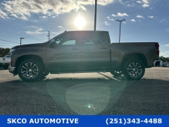 Used 2019  Chevrolet Silverado 1500 2WD Crew Cab LT Texas Edition at SKCO Automotive near Mobile&comma; AL