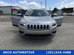 Used 2021 Jeep Cherokee Latitude FWD at SKCO Automotive near Mobile, AL
