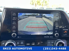 Used 2021  Toyota Highlander XLE FWD at SKCO Automotive near Mobile&comma; AL