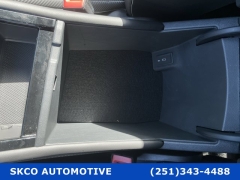 Used 2025  Volkswagen Atlas Cross Sport 2&period;0T SE w&sol;Technology 4MOTION at SKCO Automotive near Mobile&comma; AL