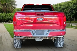Used 2017  Ford F-150 4WD SuperCrew Lariat 5 1&sol;2 at Pre-Owned Plus near San Antonio&comma; TX