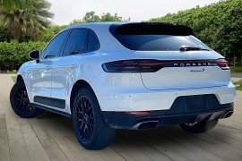 Used 2020  Porsche Macan 4d SUV AWD at Pre-Owned Plus near San Antonio&comma; TX