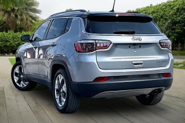 Used 2019  Jeep Compass 4d SUV FWD Limited at Pre-Owned Plus near San Antonio&comma; TX