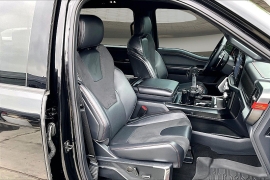 Used 2025  Ford F-150 4WD Raptor SuperCrew 5&period;5' Box at Pre-Owned Plus near San Antonio&comma; TX