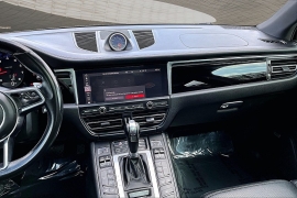 Used 2020  Porsche Macan 4d SUV AWD at Pre-Owned Plus near San Antonio&comma; TX