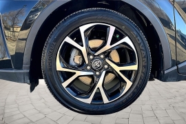 Used 2021  Toyota C-HR XLE FWD at Pre-Owned Plus near San Antonio&comma; TX