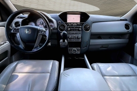 Used 2015  Honda Pilot 4d SUV FWD EX-L w&sol;Nav at Pre-Owned Plus near San Antonio&comma; TX