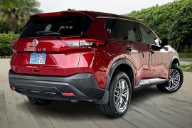 Used 2021  Nissan Rogue FWD S at Pre-Owned Plus near San Antonio&comma; TX