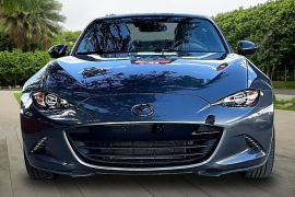 Used 2017  Mazda MX-5 Miata RF 2d Convertible Grand Touring 6spd at Pre-Owned Plus near San Antonio&comma; TX