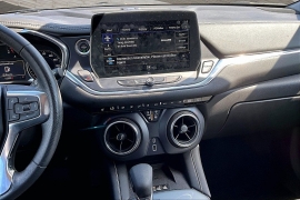 Used 2024  Chevrolet Blazer FWD 4dr LT w&sol;2LT at Pre-Owned Plus near San Antonio&comma; TX