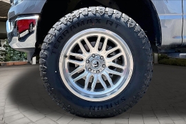 Used 2022  Ford F-150 4WD LARIAT SuperCrew 5&period;5' Box at Pre-Owned Plus near San Antonio&comma; TX