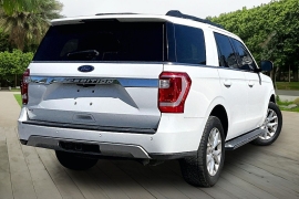 Used 2021  Ford Expedition XLT 4x2 at Pre-Owned Plus near San Antonio&comma; TX